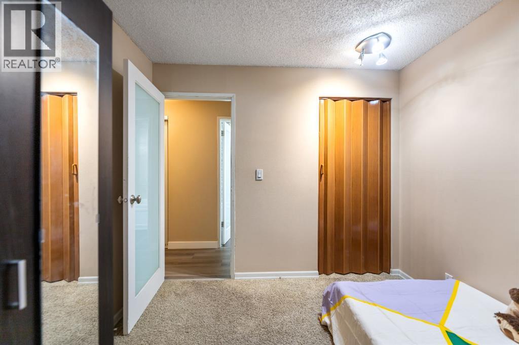 1607 26 Avenue Southwest Property Photo 17