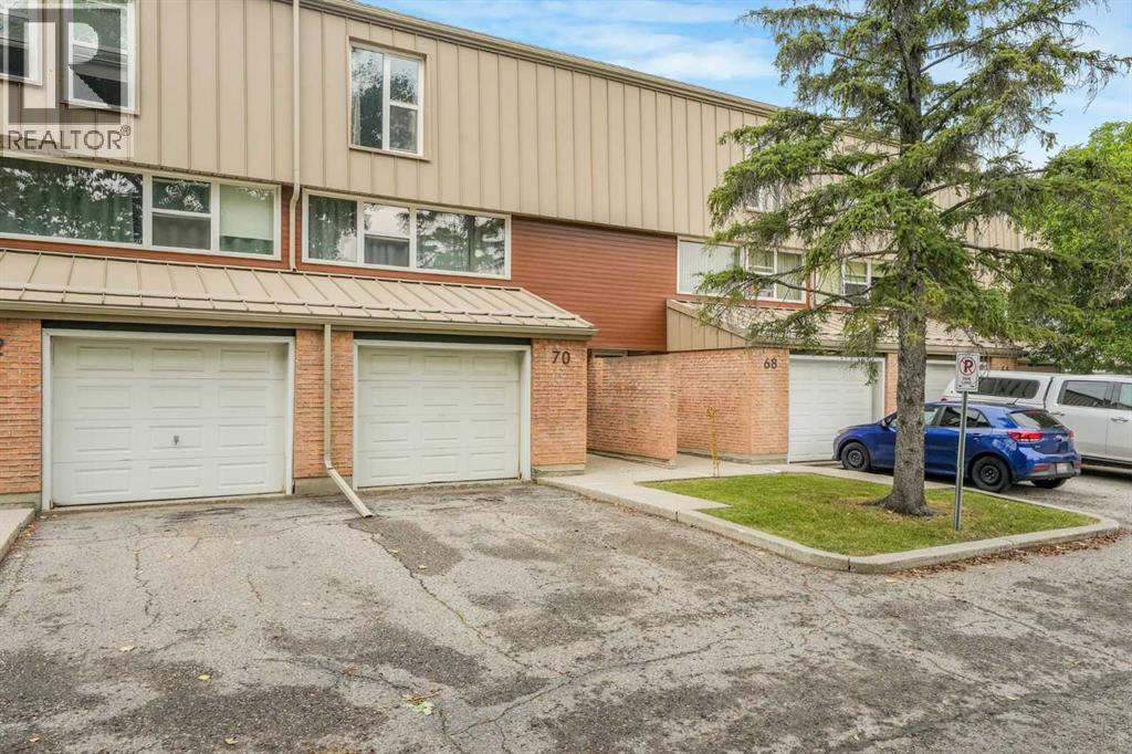 70 Brae Glen Lane Sw Property Photo 2