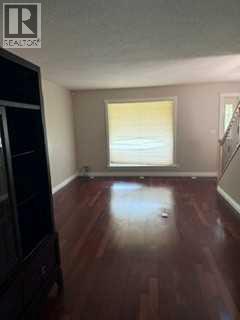 192 Range Road Range N Property Photo 16