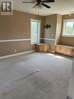 192 Range Road Range N Property Photo 21