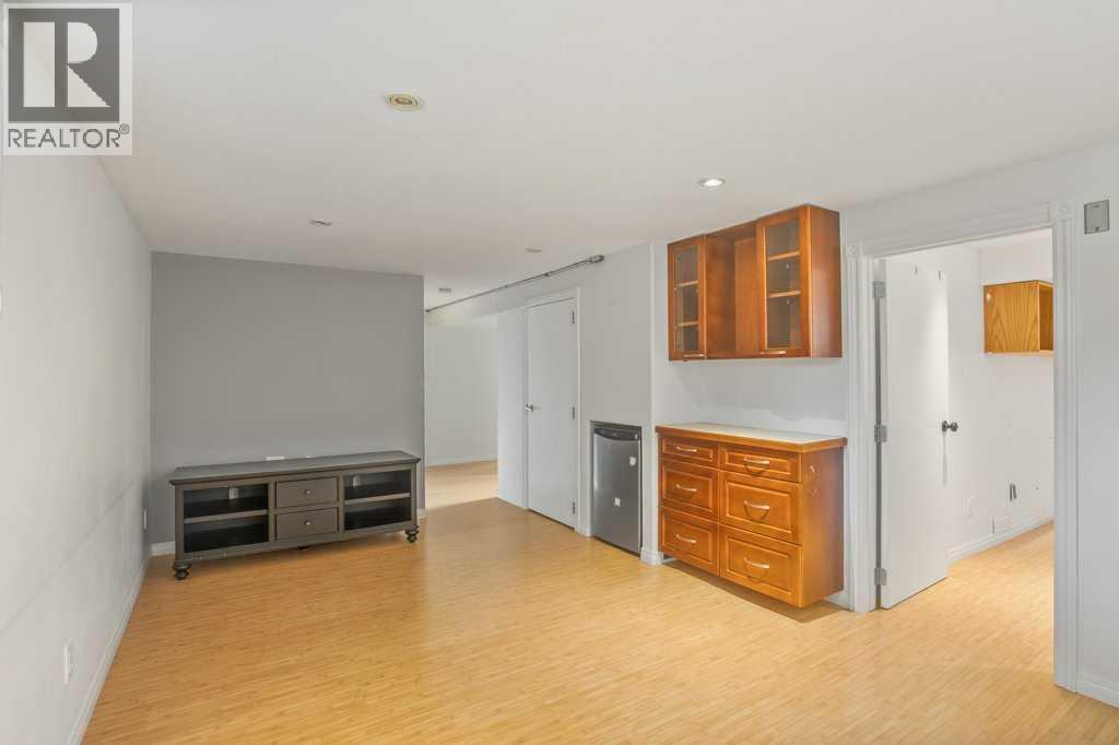 4125 51a Street Property Photo 15