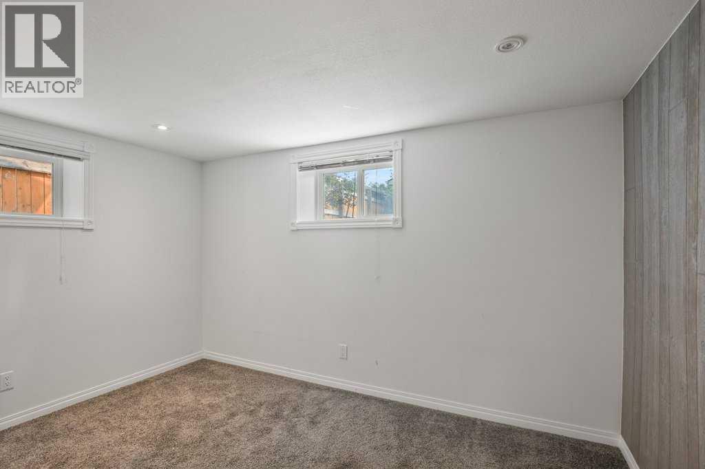 4125 51a Street Property Photo 17