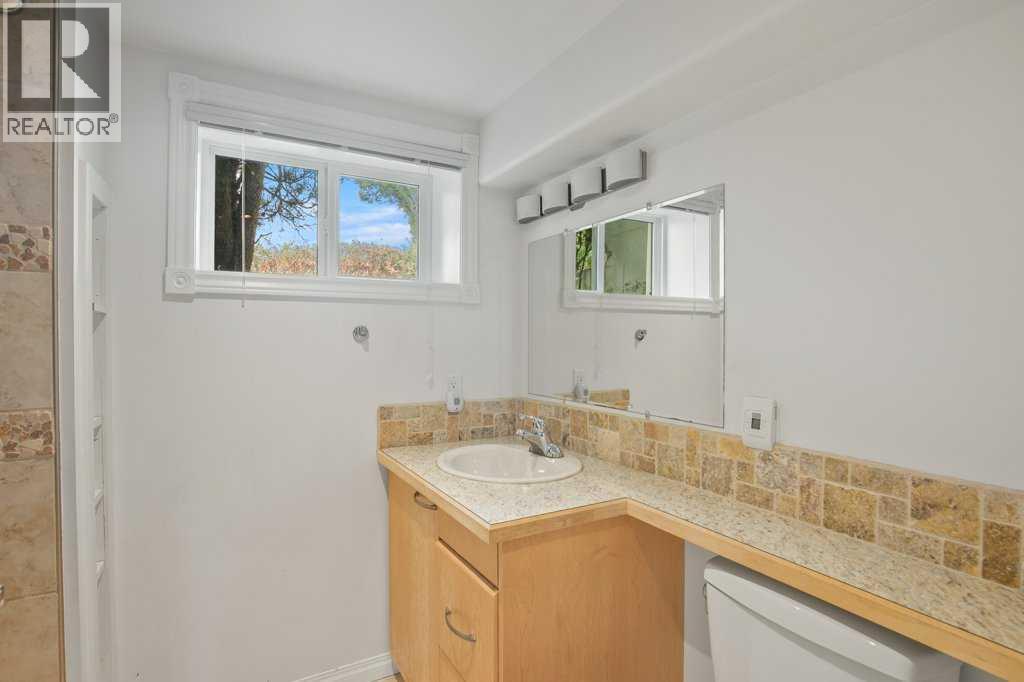 4125 51a Street Property Photo 18