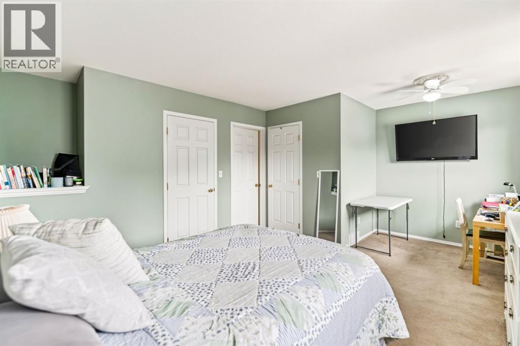 6300 Orr Drive Property Photo 20