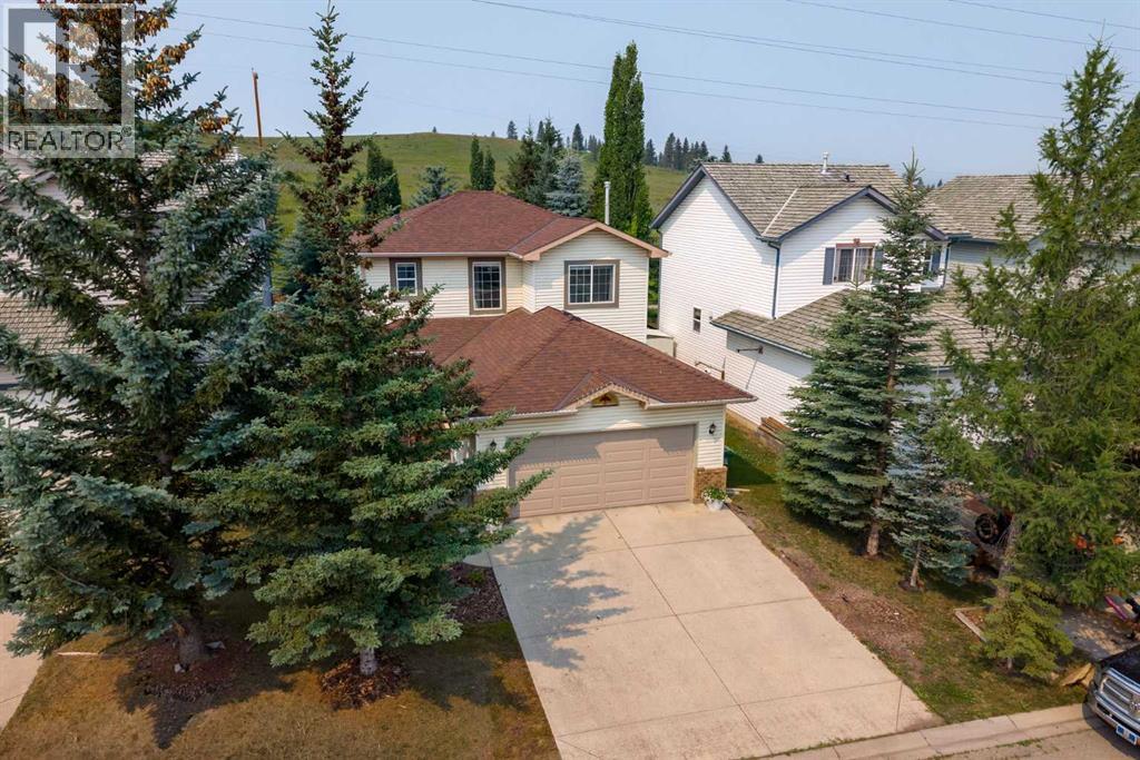 100 Bow Ridge Crescent Property Photo 1