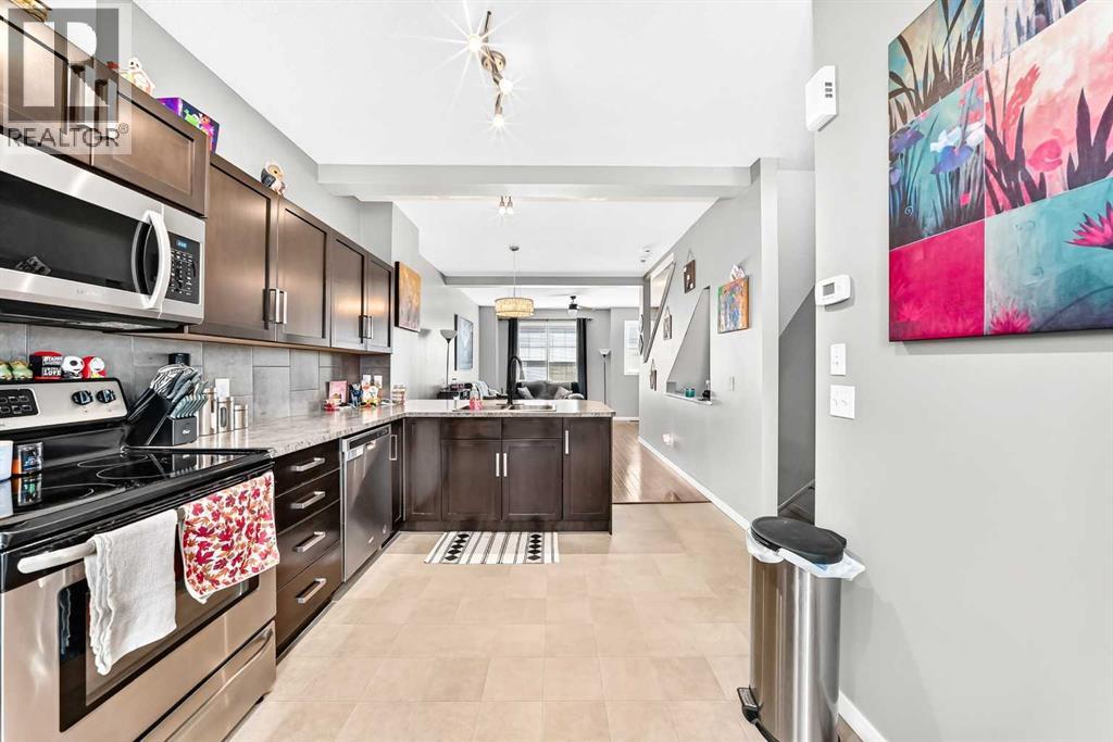 60 New Brighton Point Se Property Photo 9
