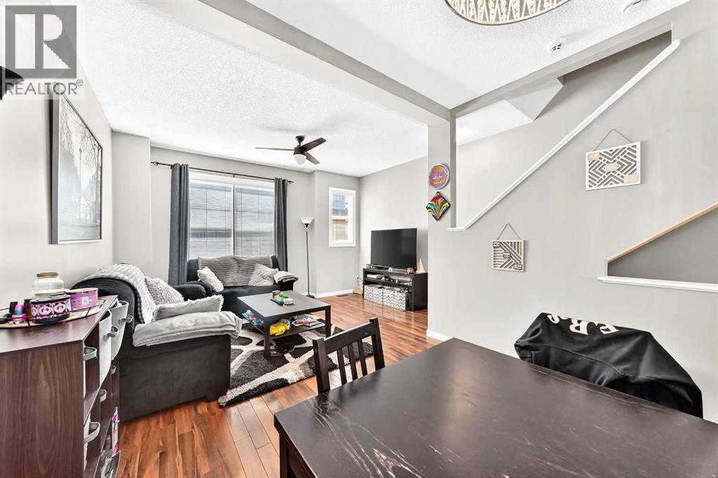 60 New Brighton Point Se Property Photo 11
