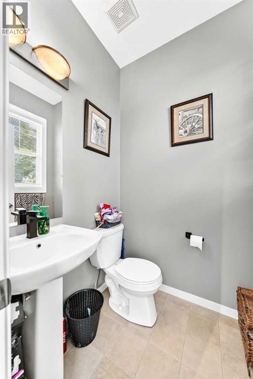 60 New Brighton Point Se Property Photo 15