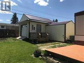 407 9 Street Property Photo 5