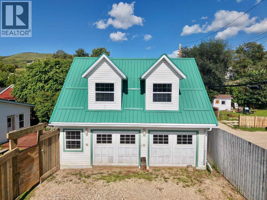 10111 106 Avenue Property Photo 4
