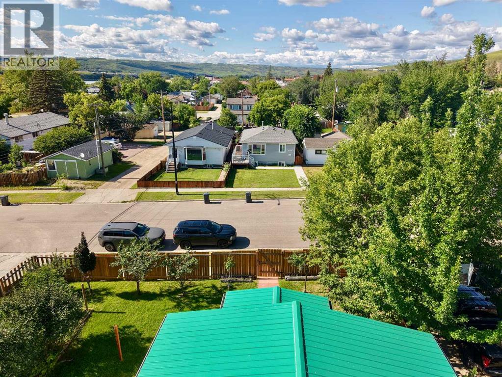 10111 106 Avenue Property Photo 9