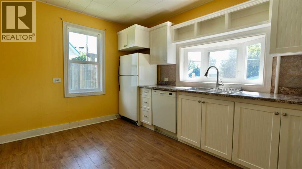 10111 106 Avenue Property Photo 14