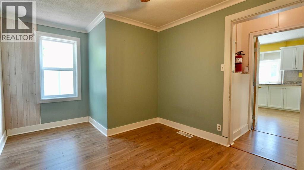 10111 106 Avenue Property Photo 16