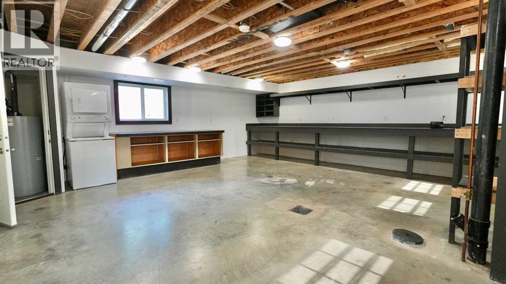 10111 106 Avenue Property Photo 29