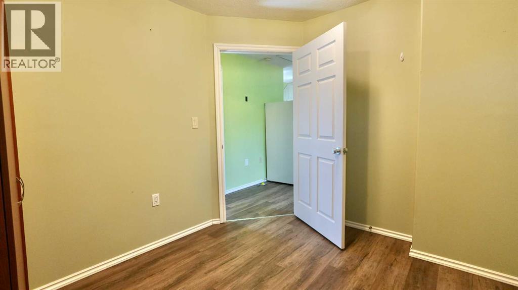 10111 106 Avenue Property Photo 36