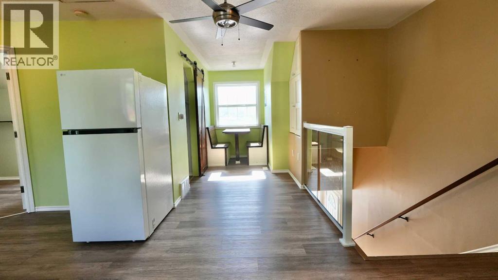 10111 106 Avenue Property Photo 38