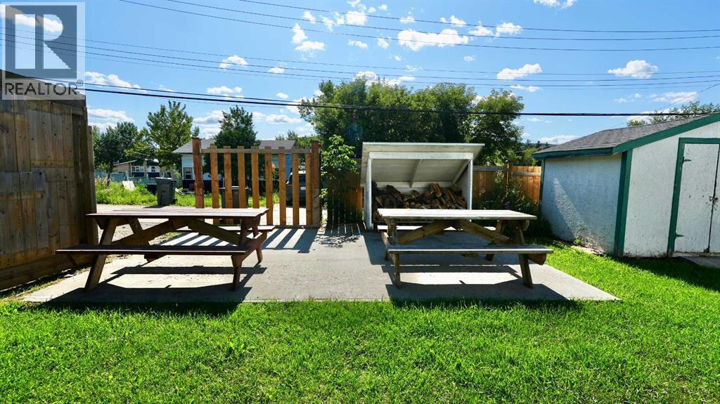 10111 106 Avenue Property Photo 48