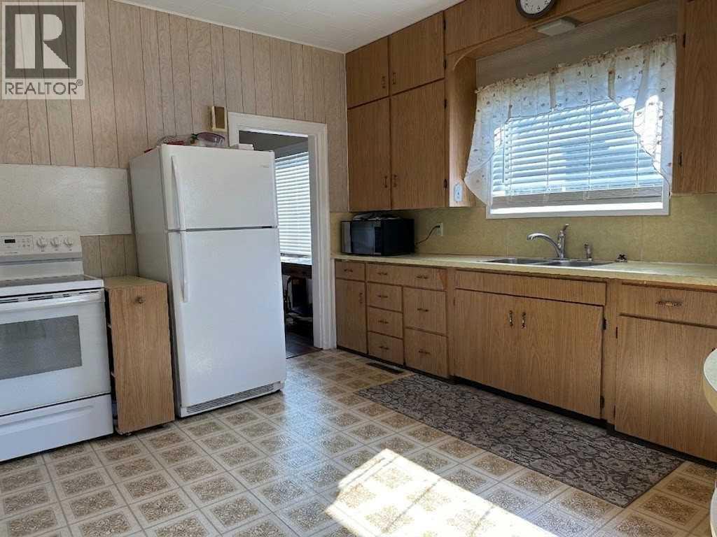 8017 22 Avenue Property Photo 3