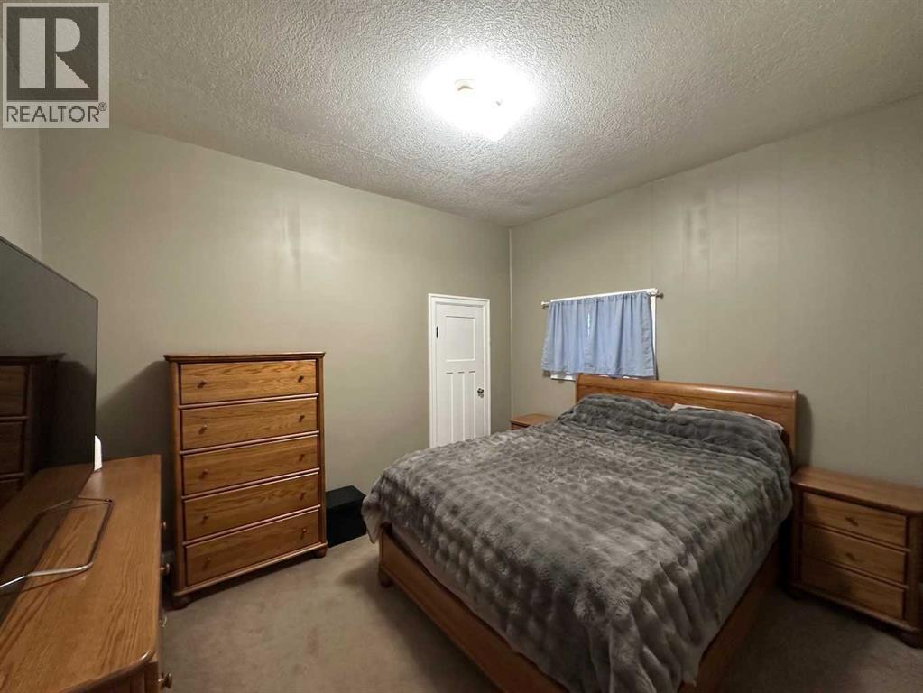 8017 22 Avenue Property Photo 5