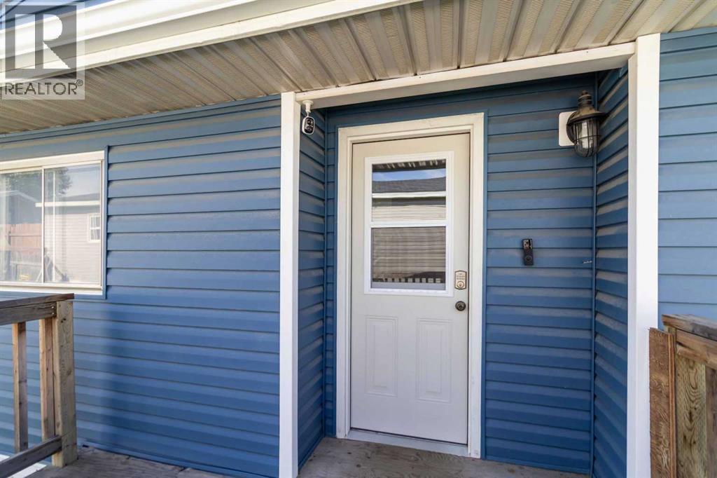 180 Greenbriar Bay Property Photo 3