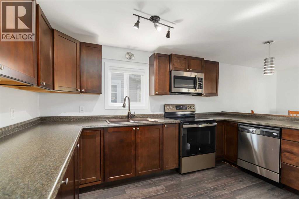 180 Greenbriar Bay Property Photo 8
