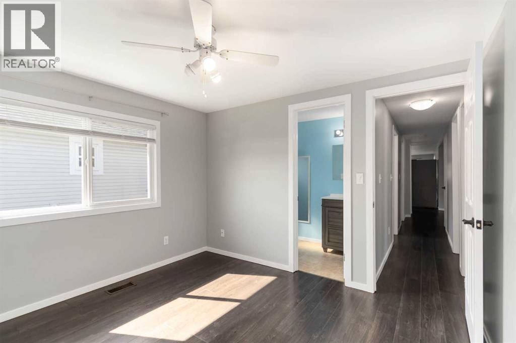 180 Greenbriar Bay Property Photo 13