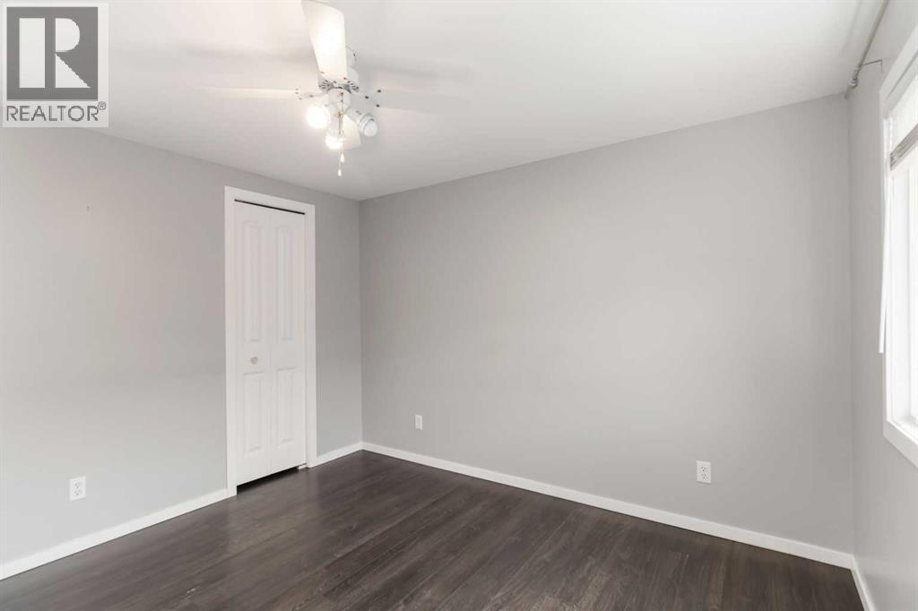 180 Greenbriar Bay Property Photo 15