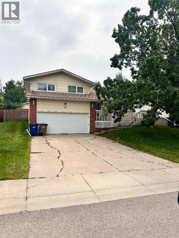 9111 97 Avenue Property Photo 8