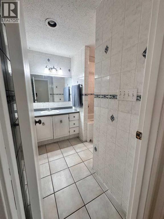 9111 97 Avenue Property Photo 19