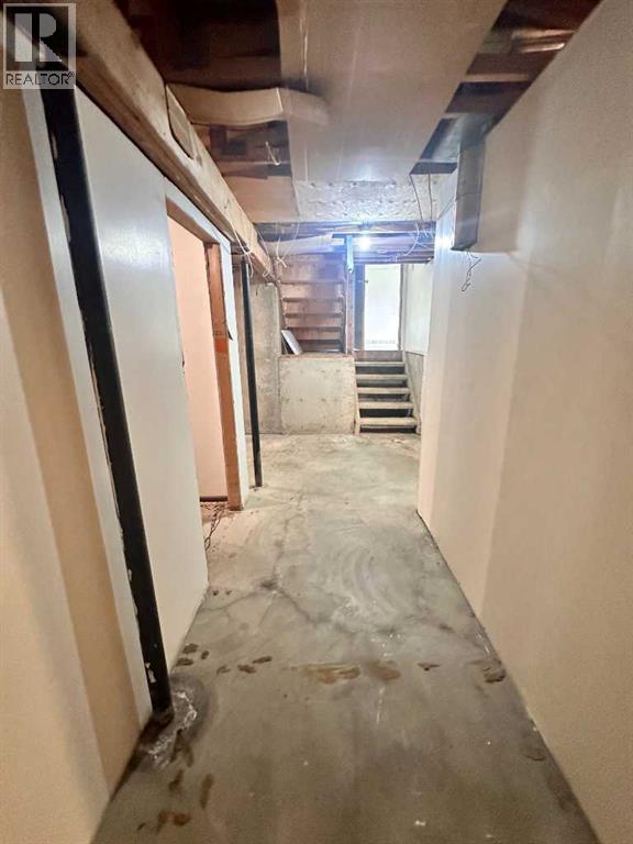 9111 97 Avenue Property Photo 30
