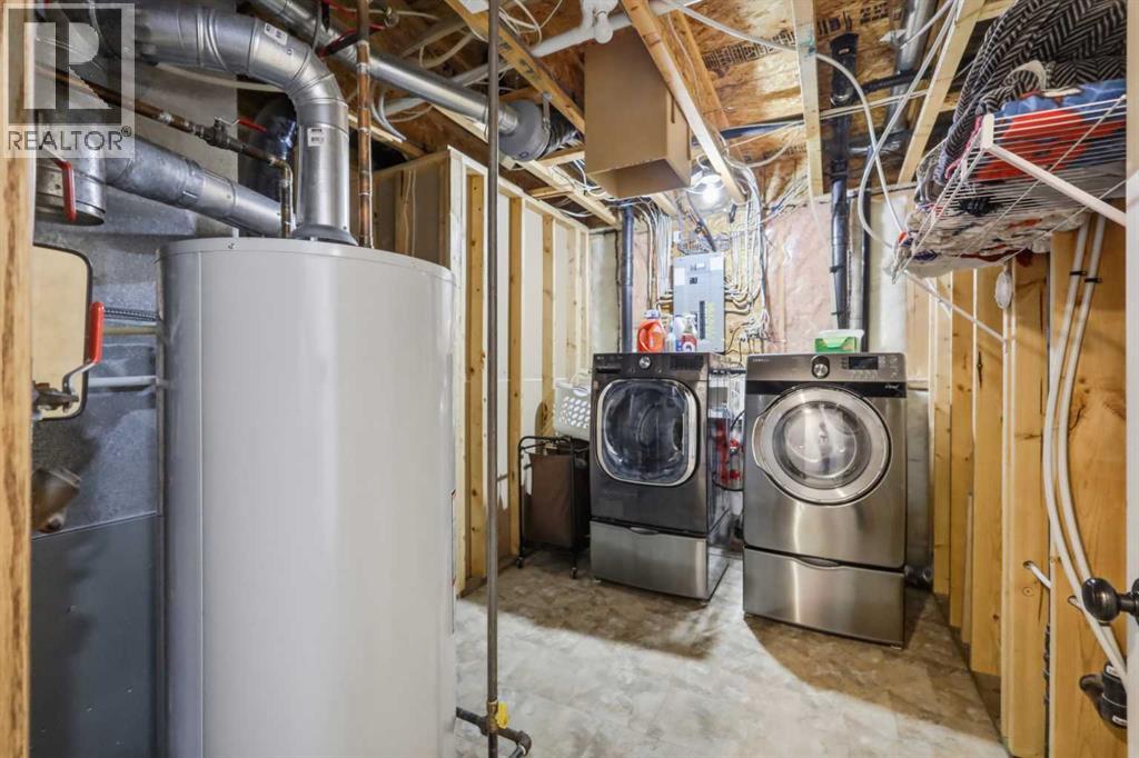 34 Wilkinson Circle Property Photo 32
