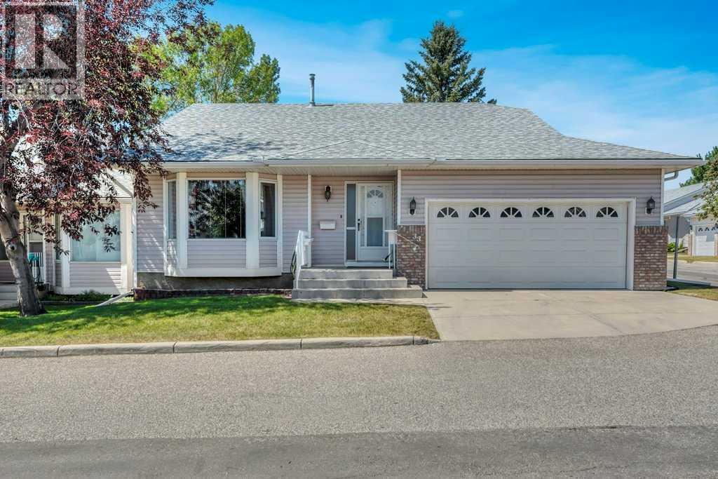 33 Riverview Point Se Property Photo 1