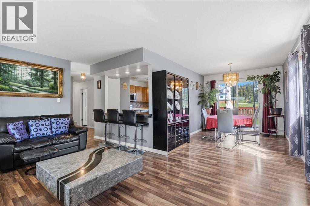 22 Hillside Avenue Property Photo 7