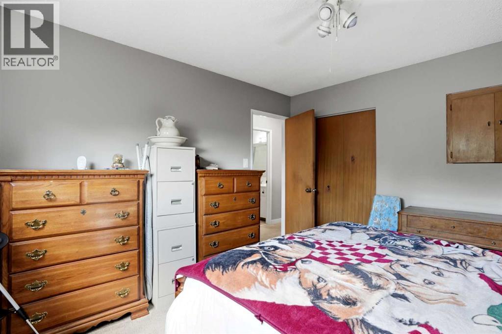 3056 32a Street Se Property Photo 22