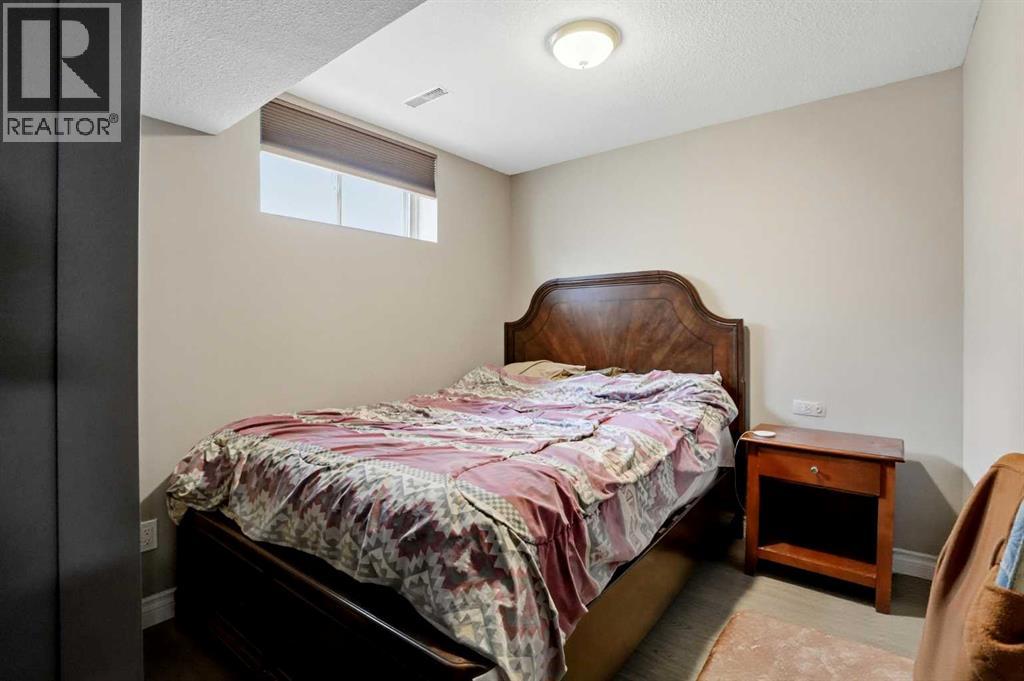 3056 32a Street Se Property Photo 26