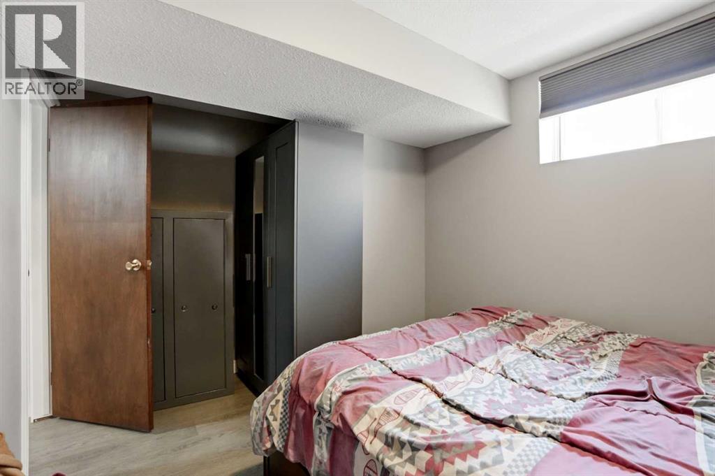 3056 32a Street Se Property Photo 27