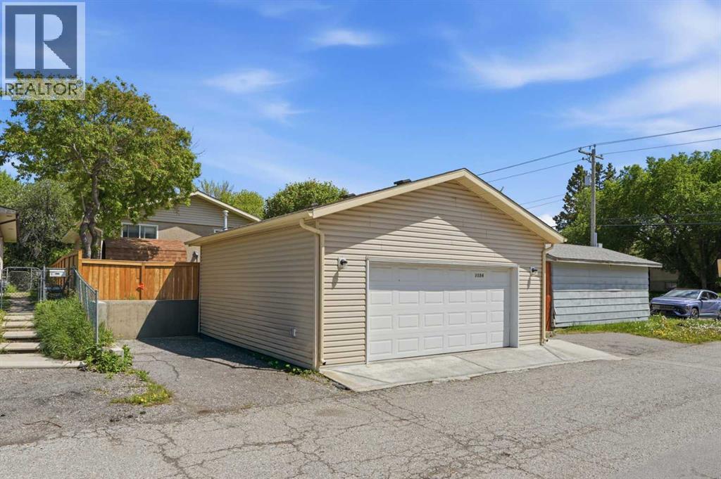 3056 32a Street Se Property Photo 35