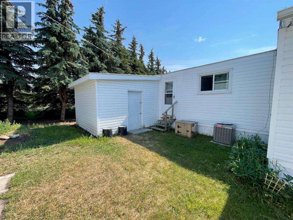 1190 15 Avenue Property Photo 18