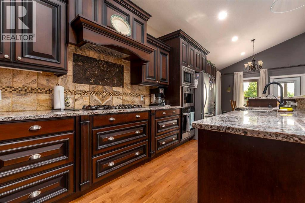 1306 52c Avenue Property Photo 4