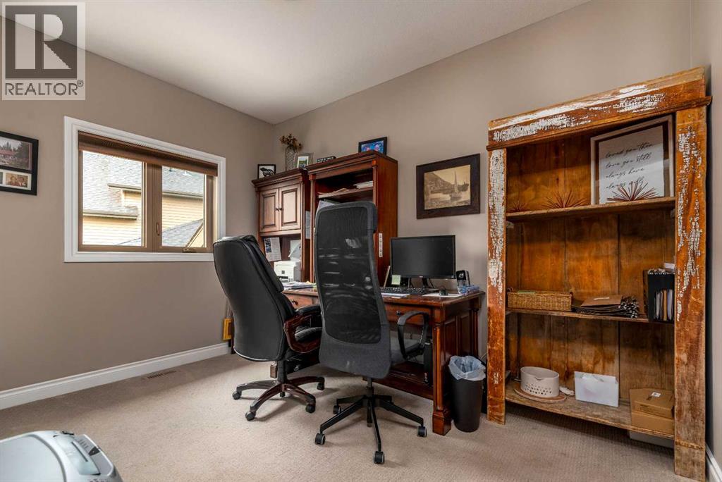 1306 52c Avenue Property Photo 10