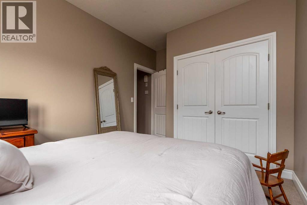 1306 52c Avenue Property Photo 13