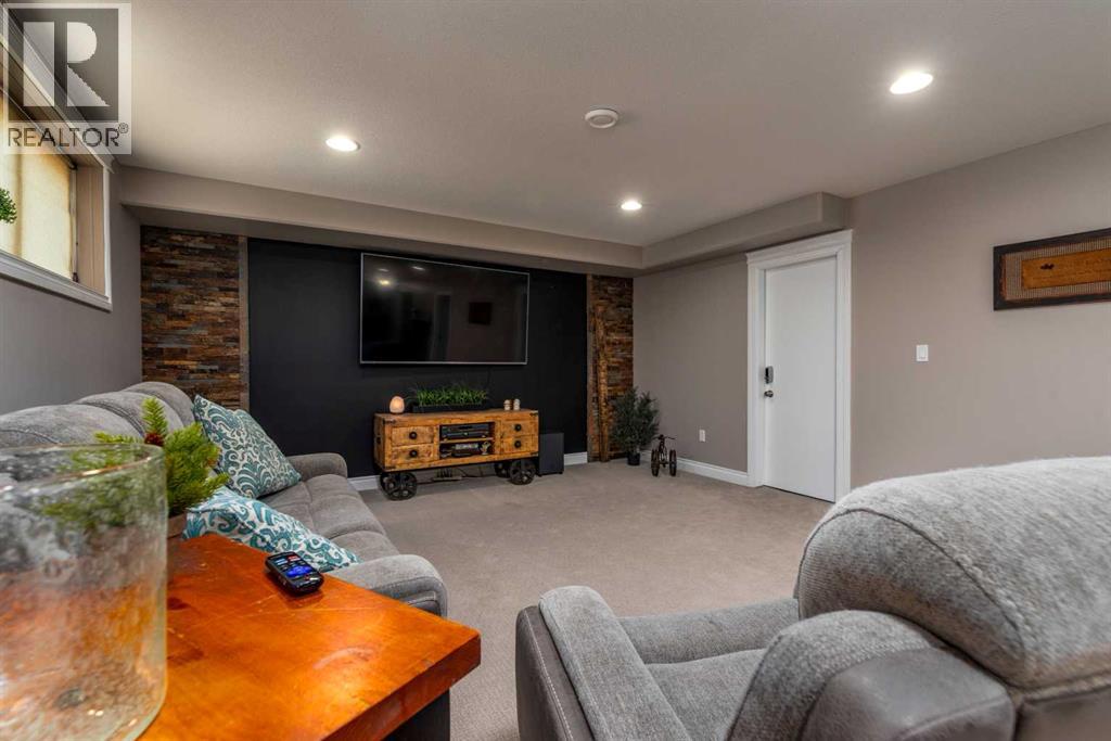 1306 52c Avenue Property Photo 22