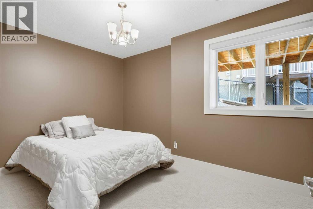 87 Royal Ridge Terrace Nw Property Photo 38