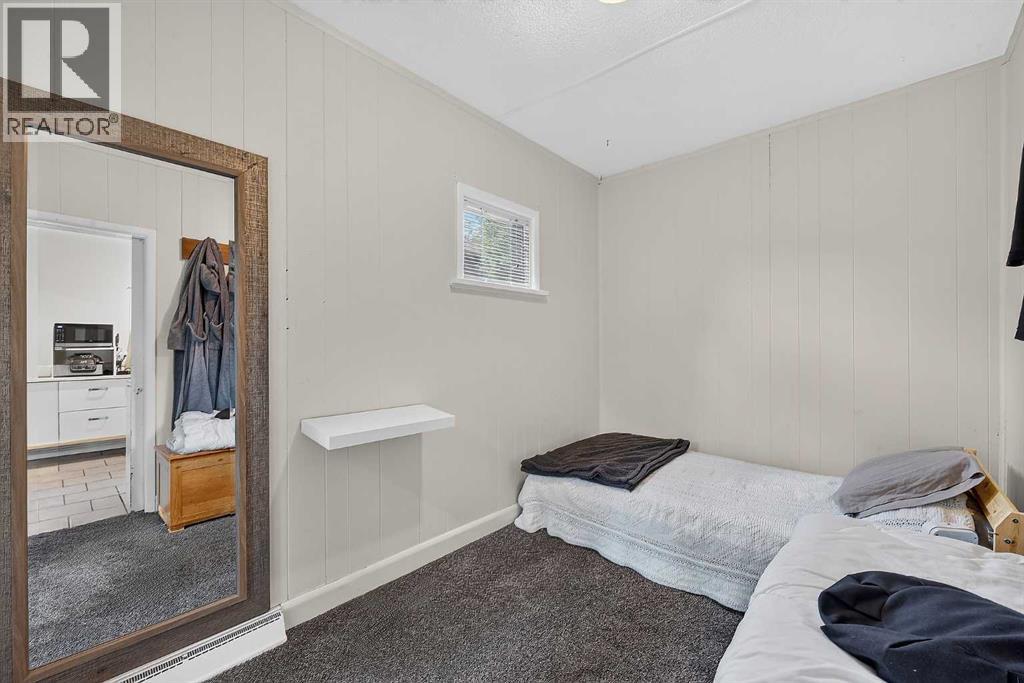 241 25 Avenue Ne Property Photo 15