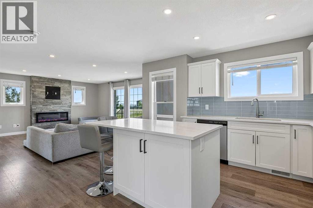 354096 48 Street E Property Photo 1