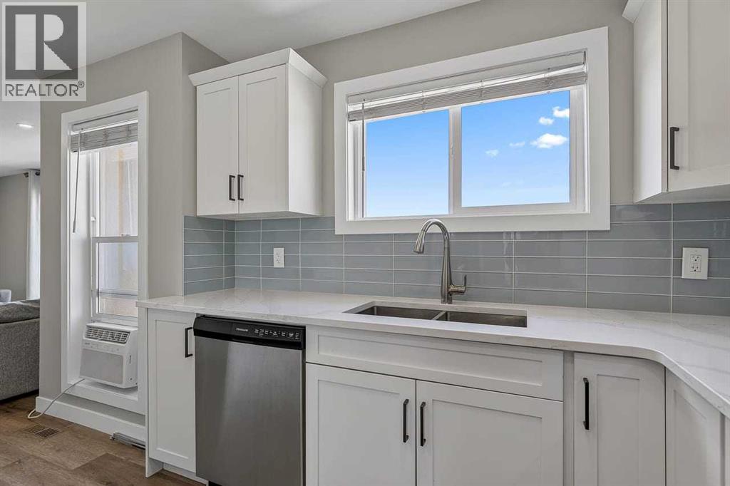 354096 48 Street E Property Photo 5