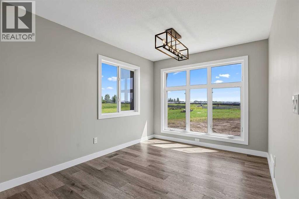 354096 48 Street E Property Photo 7