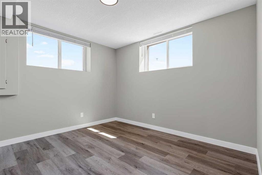 354096 48 Street E Property Photo 30