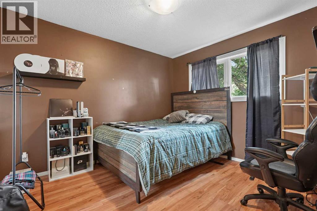 2610 11 Avenue N Property Photo 17