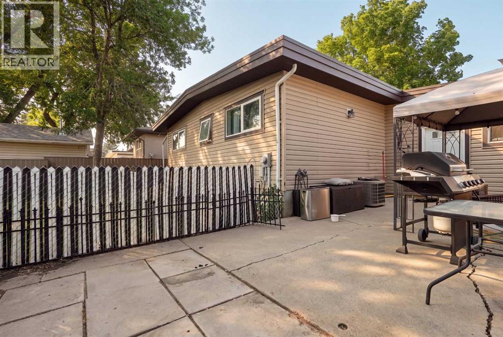 2610 11 Avenue N Property Photo 38